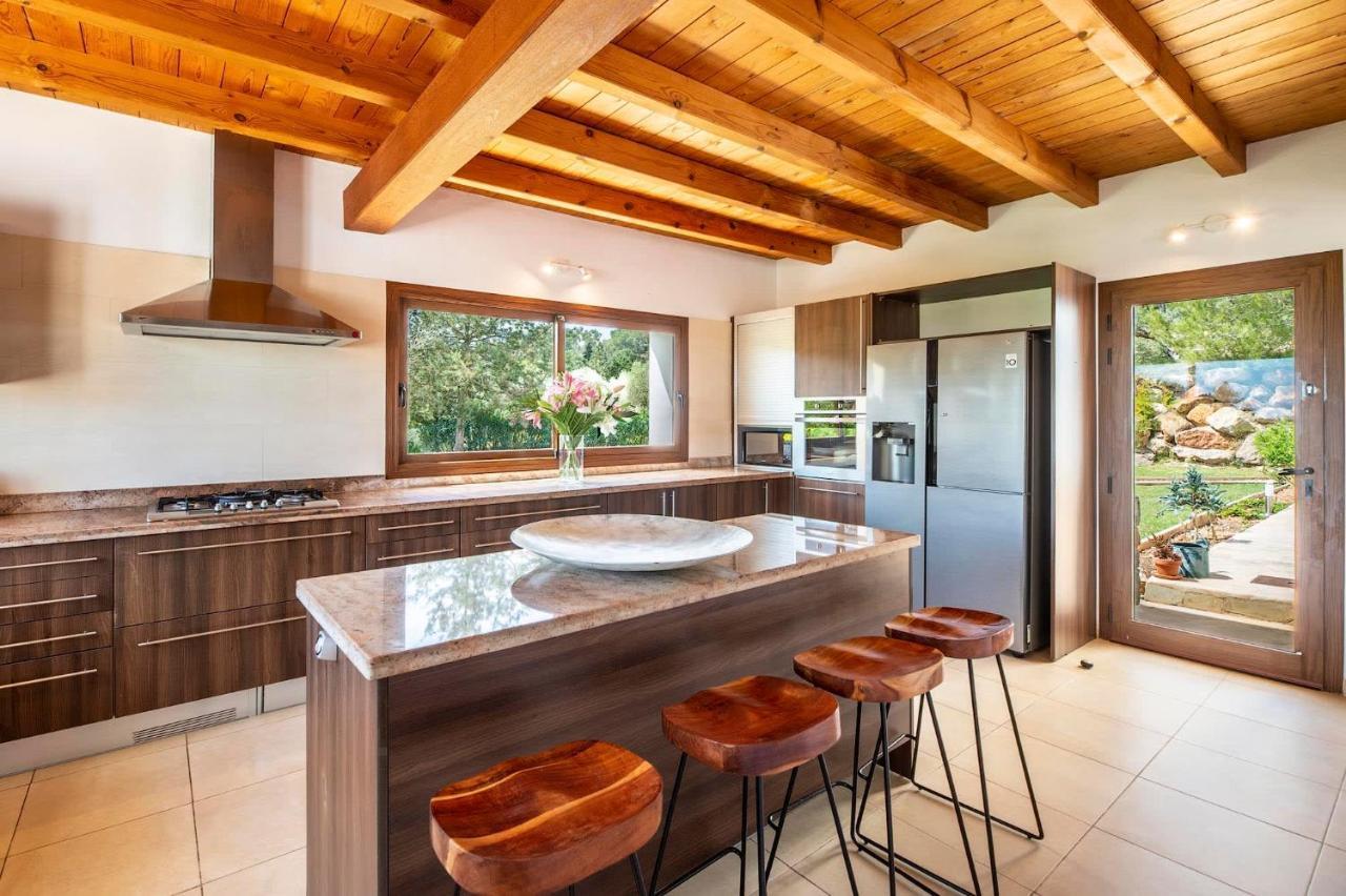 Can Sonrisa - Peaceful And Private With Sea-view And Sport Courts Pousada