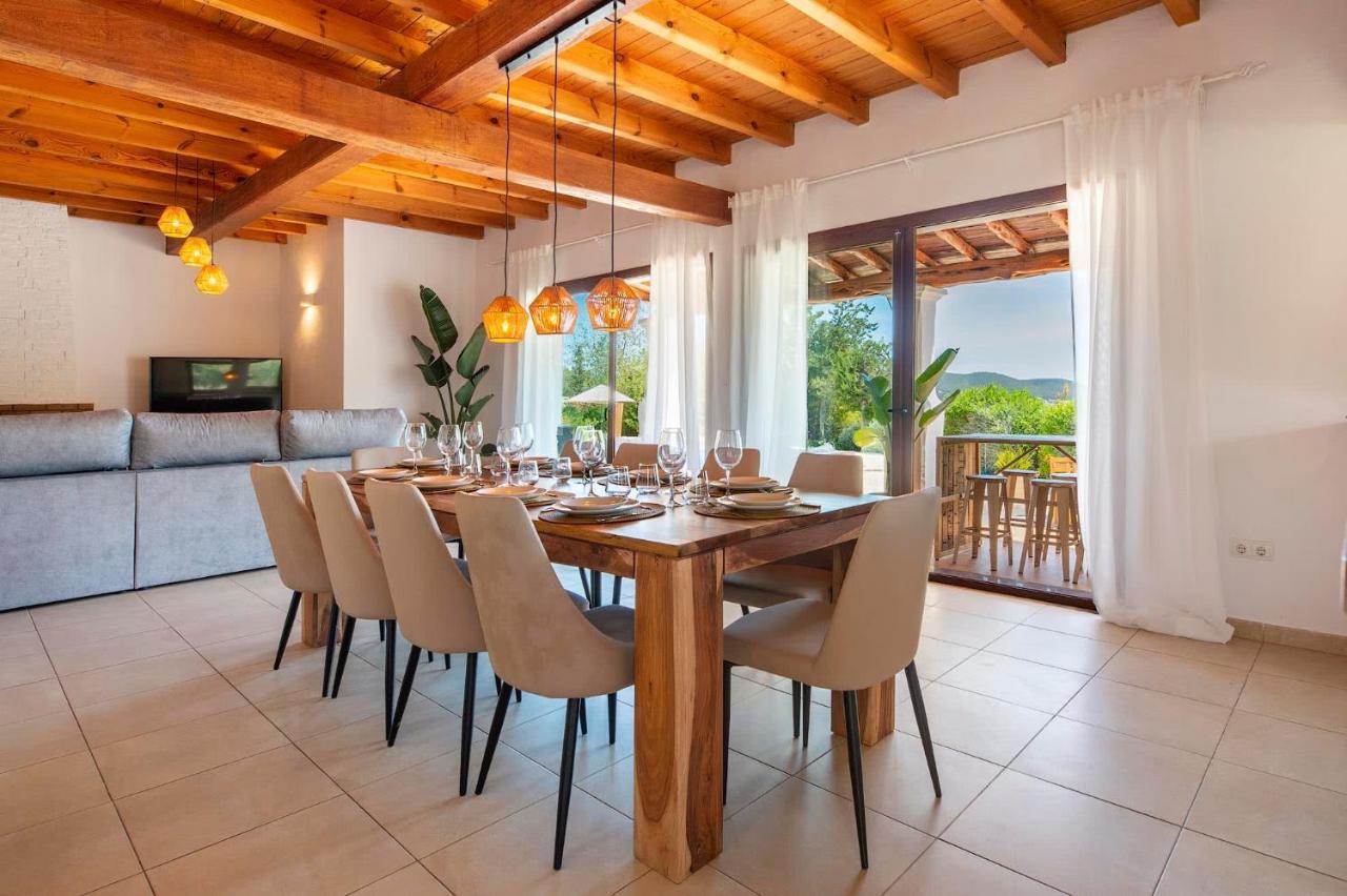 Can Sonrisa - Peaceful And Private With Sea-view And Sport Courts * Santa Eulária des Riu