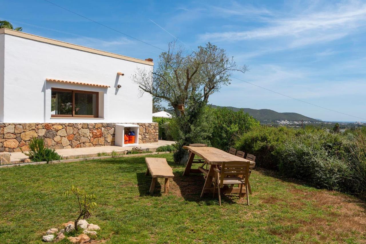 Can Sonrisa - Peaceful And Private With Sea-view And Sport Courts Pousada